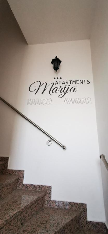 Apartmani Marija Kolan Exterior photo